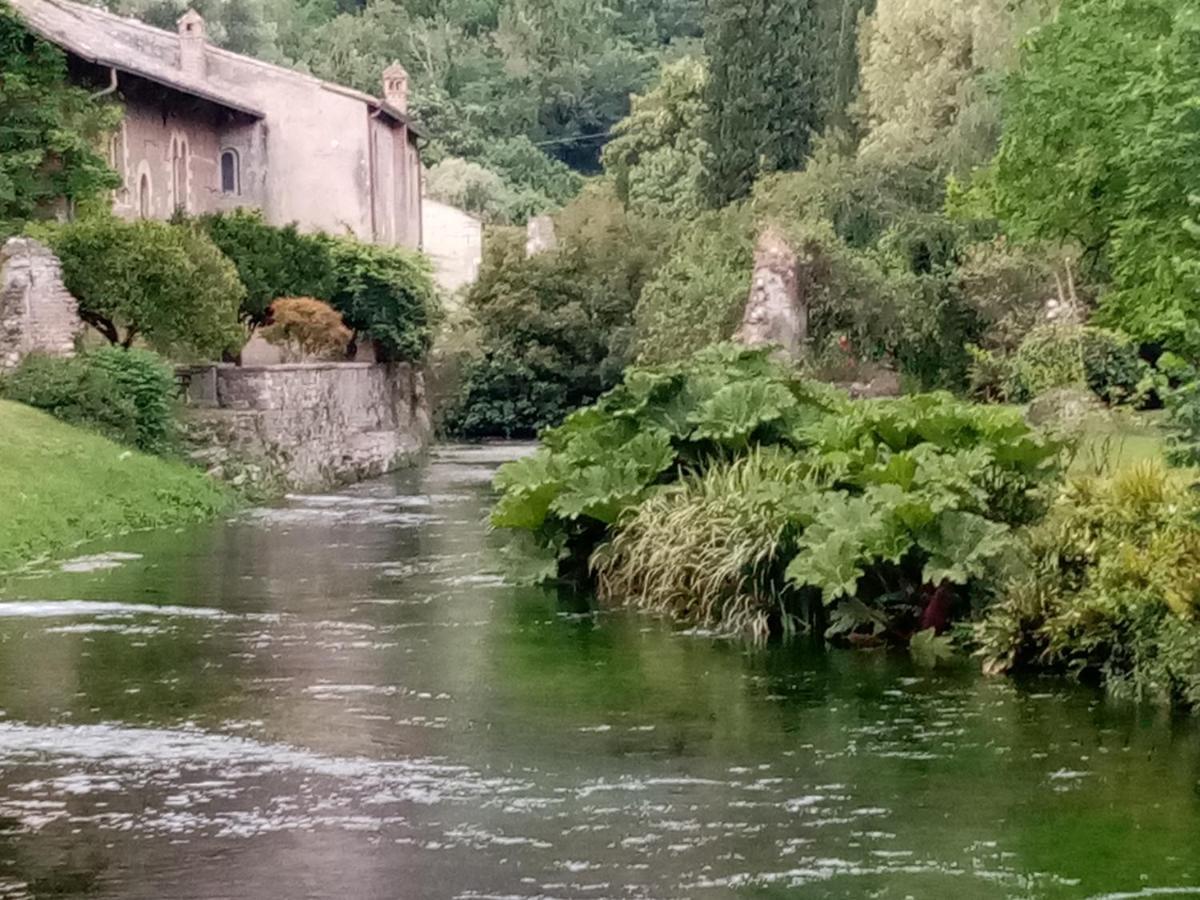 Bed and Breakfast La Bella Ninfa Сермонета Екстер'єр фото