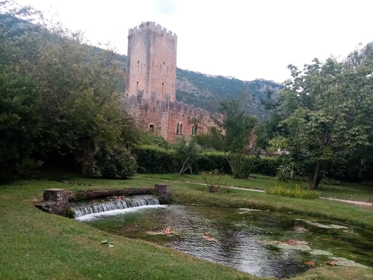 Bed and Breakfast La Bella Ninfa Сермонета Екстер'єр фото